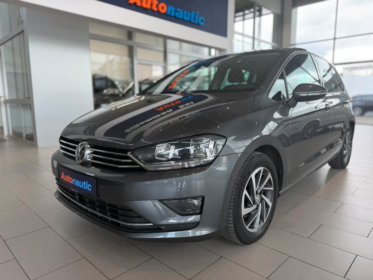 Fahrzeugabbildung Volkswagen Golf Sportsvan TDI DSG SOUND NAVI AHK ACC ALU