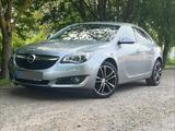 Opel Insignia 1.4T Inno+TÜV NEU+Klima+Navi+RFK+8fach  - Opel Insignia mit Benzin-Antrieb: Limousine, 1.4