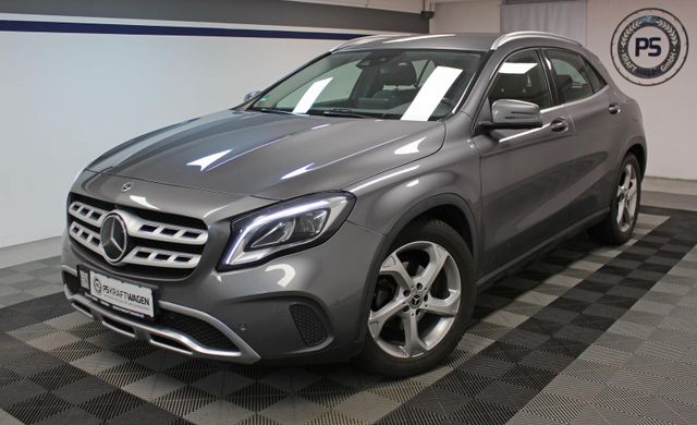 Mercedes-Benz GLA 180 Aut. LED DISTRONIC NAVI LEDER 360°KAMERA