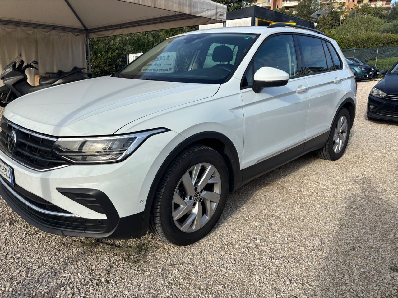Volkswagen Tiguan No imagem 2