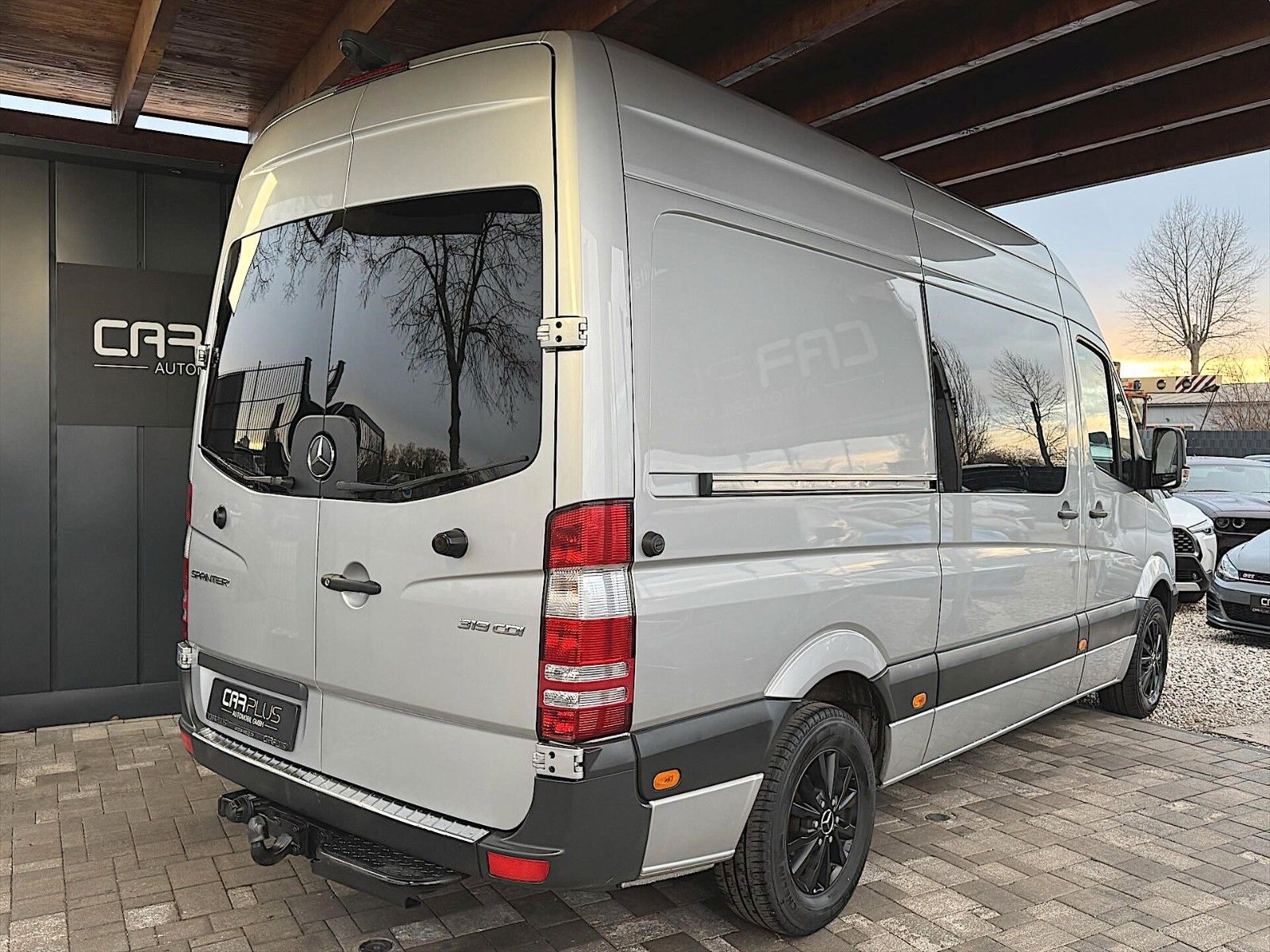 Fahrzeugabbildung Mercedes-Benz Sprinter II Kasten 319 CDI L2H3 *Bi-Xenon*19%*