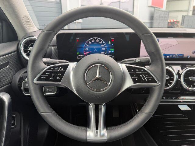 Mercedes-Benz A 250 e Progressive Adv. LED Distronic MBUX 360°