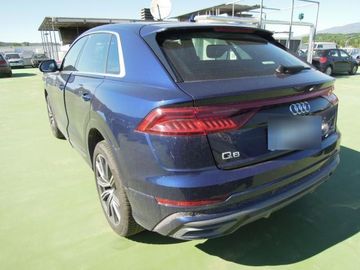 Audi Q8 - 9