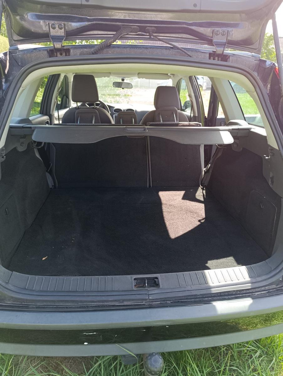 Ford Focus 2006 — photo 9