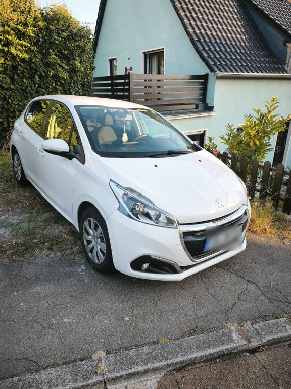 Image of Peugeot 208