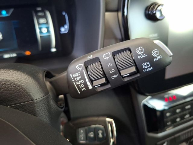 KGM Tivoli NOMAD 1.5 Navi°AC°RFK°SHZ°ALU°DAB°