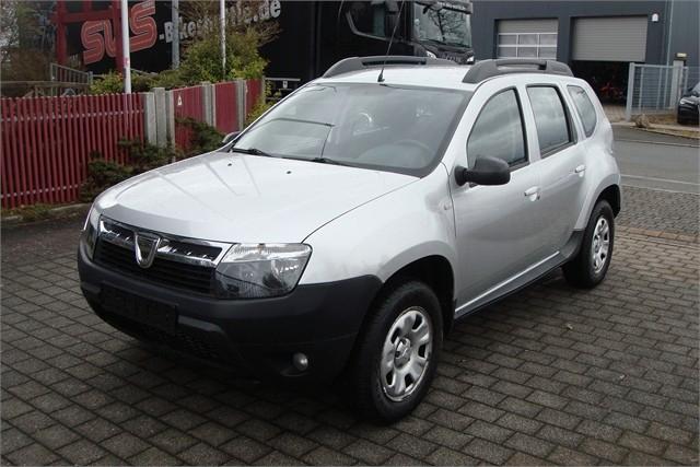Dacia Duster dCi 110 4x4 * Klima - Ahk - ZR Neu *