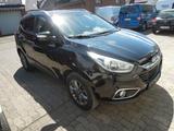 Hyundai ix35 1.6 GDI FIFA World Cup EDT. Silver 2WD ... - Hyundai ix35 in Bielefeld