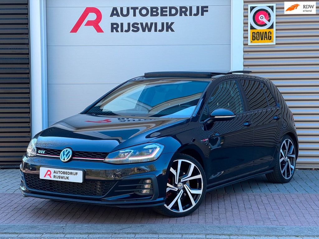 Image of Volkswagen Golf