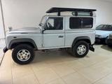Land Rover Defender 90 2.4 TD4 Station Wagon SE - gebrauchte Land Rover Defender aus dem Jahr 2010