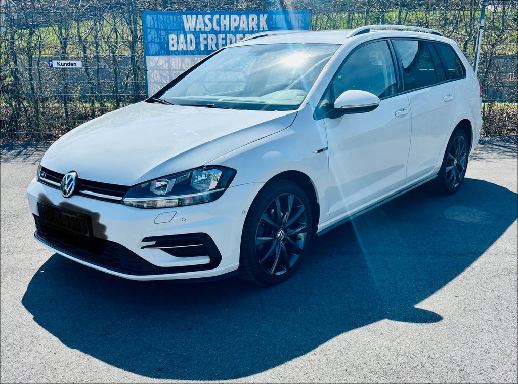 Image of Volkswagen Golf