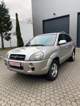 Hyundai Tucson 2.0 GLS 2WD, Klima, AHK, Ganzjahresreifen - gebrauchte Hyundai TUCSON aus dem Jahr 2006