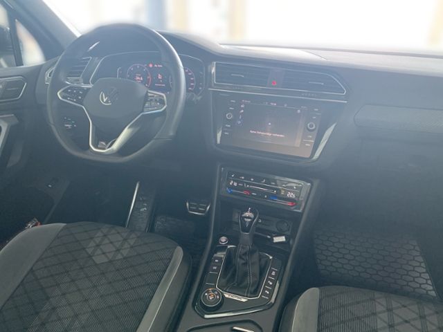 Fahrzeugabbildung Volkswagen Tiguan R-Line 2.0 TDI 4 Motion DSG MATRIX-LED NA