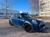 MINI Cooper Benzin Panoramadach unfallfrei 