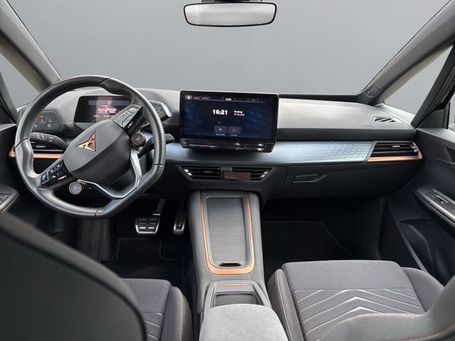 Born 170 kW 62KwH *Pilot M/Tech M/Winterpaket*