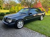 Mercedes-Benz 320 E Cabrio- smaragdschwarzmet.- Sportline- - Mercedes-Benz 320: 320e
