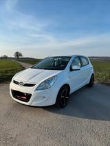 Hyundai i20 1.2 FIFA WM Edition FIFA WM Ed... - Hyundai i20: Fifa Wm Edition