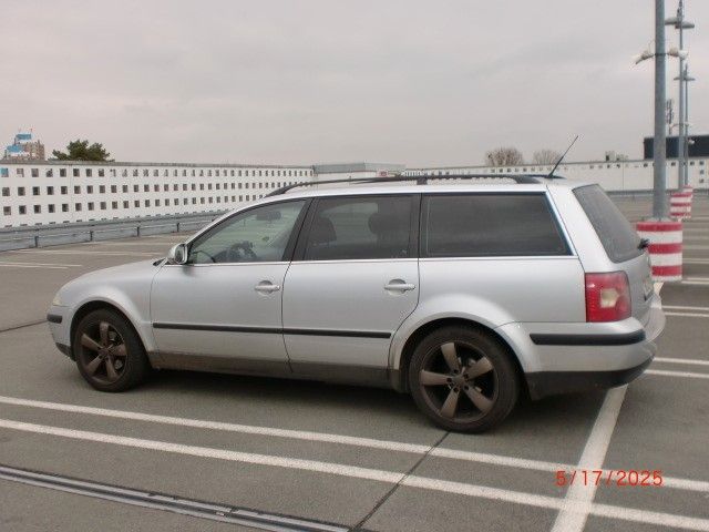 Volkswagen Passat Variant Comfort 1,8 Turbo,Automatik,Xenon