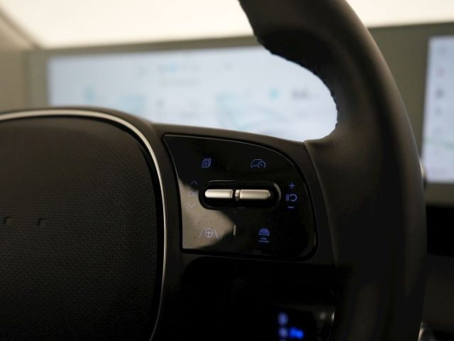 IONIQ 5 TECHNIQ 77,4kWh ALLRAD+VOLL-LED+PANORAMA