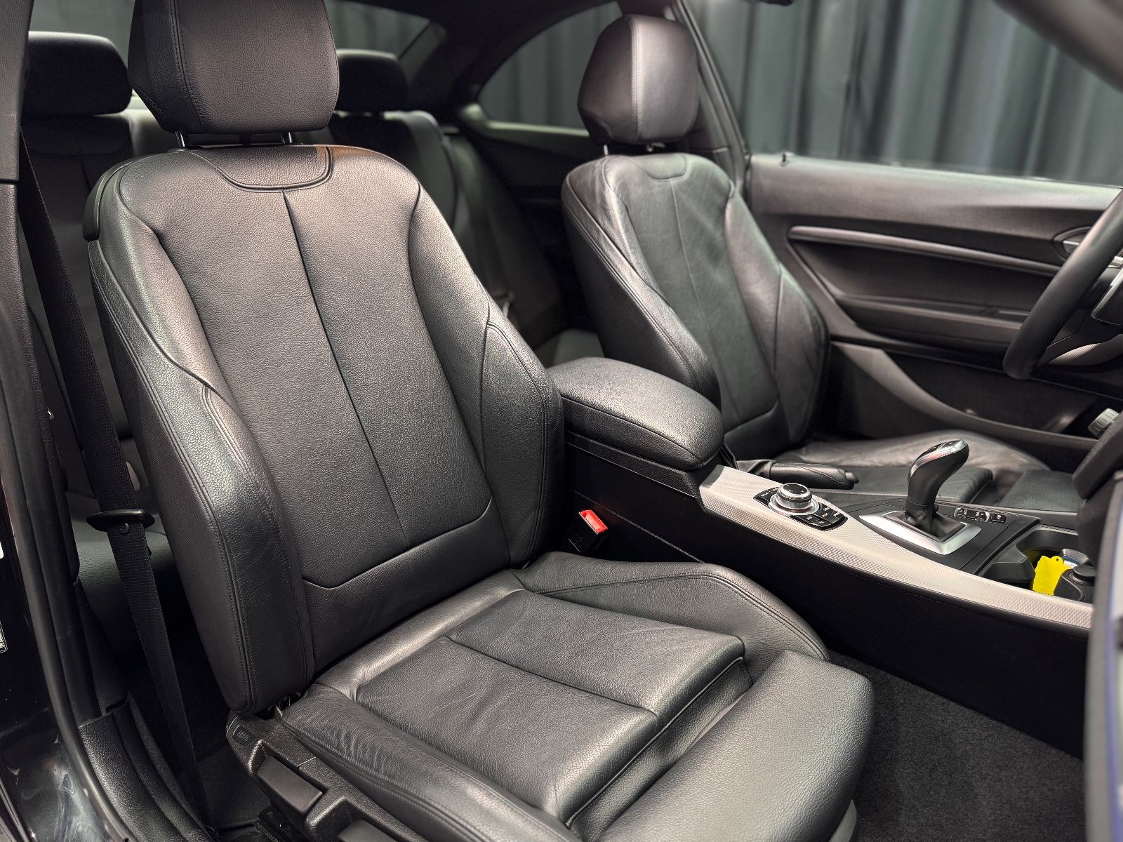 Fahrzeugabbildung BMW M240i Coupe xDrive|M-PERFORMANCE|1.HAND|