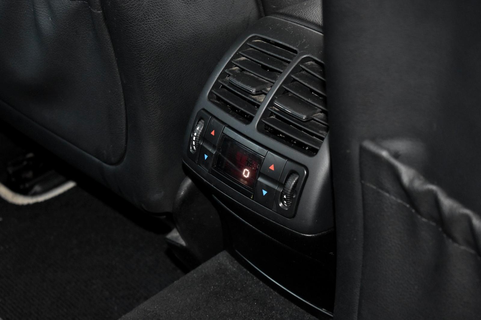 Mercedes-Benz E280 2008 — photo 16