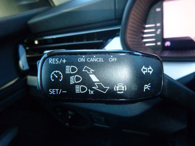 Fahrzeugabbildung Skoda Scala 1,0 TSI Lim >NAVI/PDC/SHZ/SmartLink