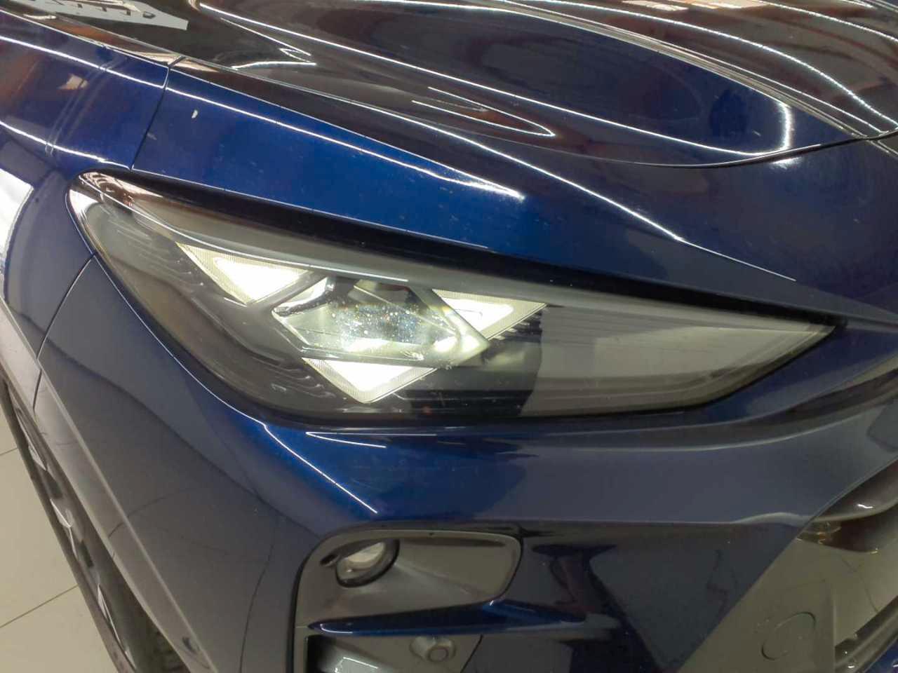 Cupra Terramar 1.5 eTSI DSG HuD NAV SHZ ACC