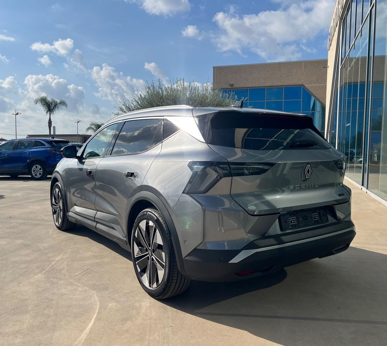 Renault Scenic E-tech 170CV comfort range evolut imagem 3