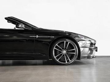 2011 Aston Martin DBS — фото 5