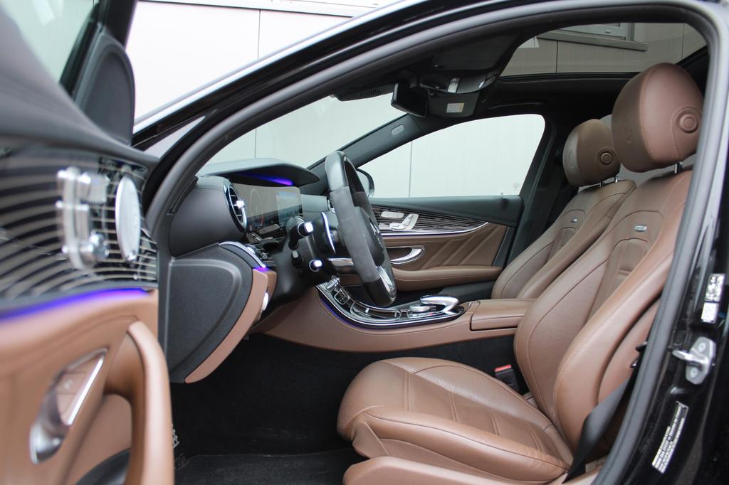 Mercedes-Benz E 63 AMG