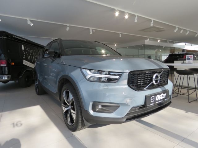 Volvo XC40 T4 Recharge R-Design Panorama Licht-P. Park