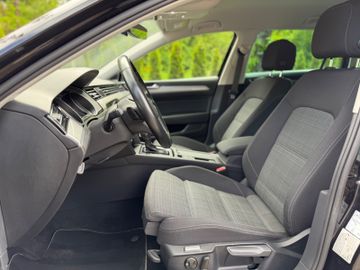 Volkswagen Passat Variant - 7