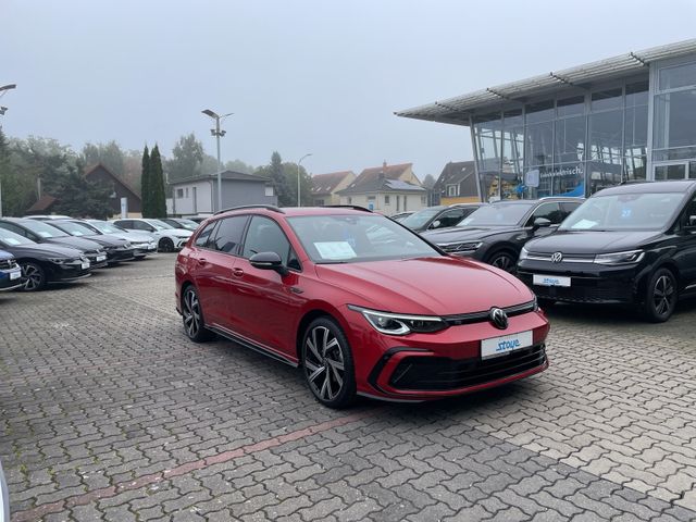 Golf Variant R-Line eTSi DSG Navi LED Kamera