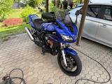 Yamaha FZS 600 Fazer (RJ02) - YAMAHA FZS 600 FAZER