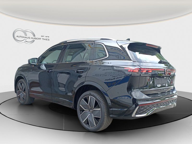Fahrzeugabbildung Volkswagen Tiguan 1.5 TSI eHybrid R-Line DSG+  AHK+NAVI+MAT