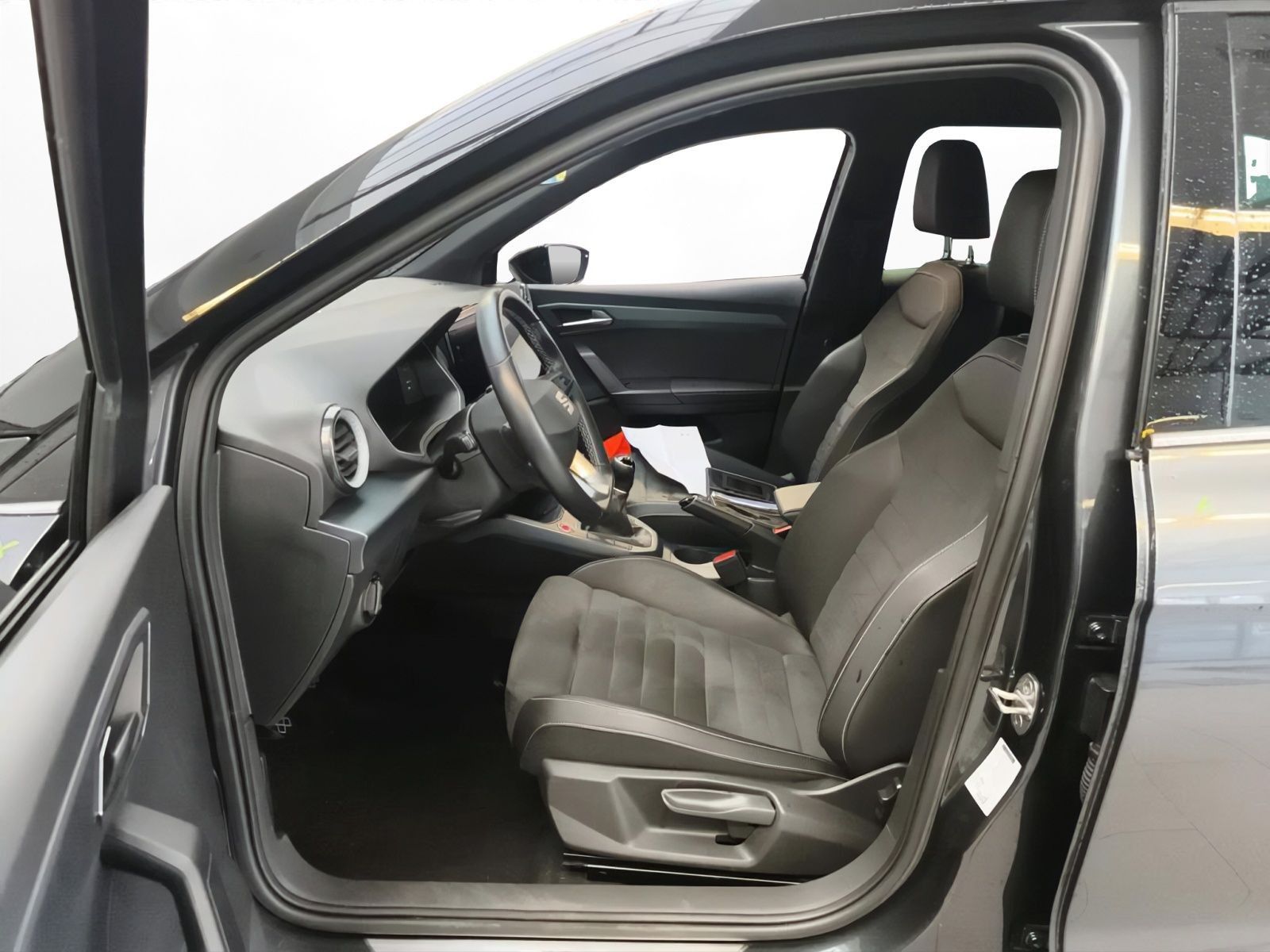 Seat Arona - Bild 4