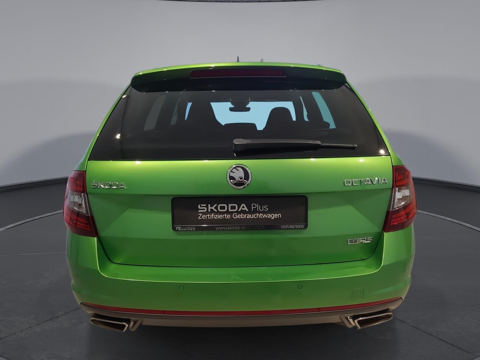 Skoda OCTAVIA COMBI RS 2.0 TSI DSG SmartLink foto 5