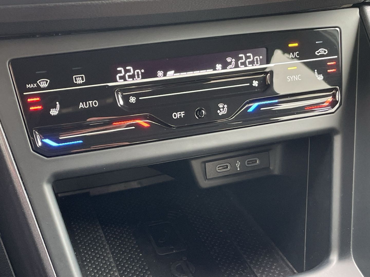 Polo GTI 2.0TSI DSG Kamera/ACC/Keyless/Beats/App