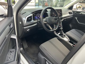 Volkswagen T-Roc - 8