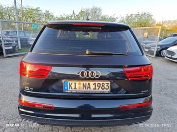 Audi Q7 - 6