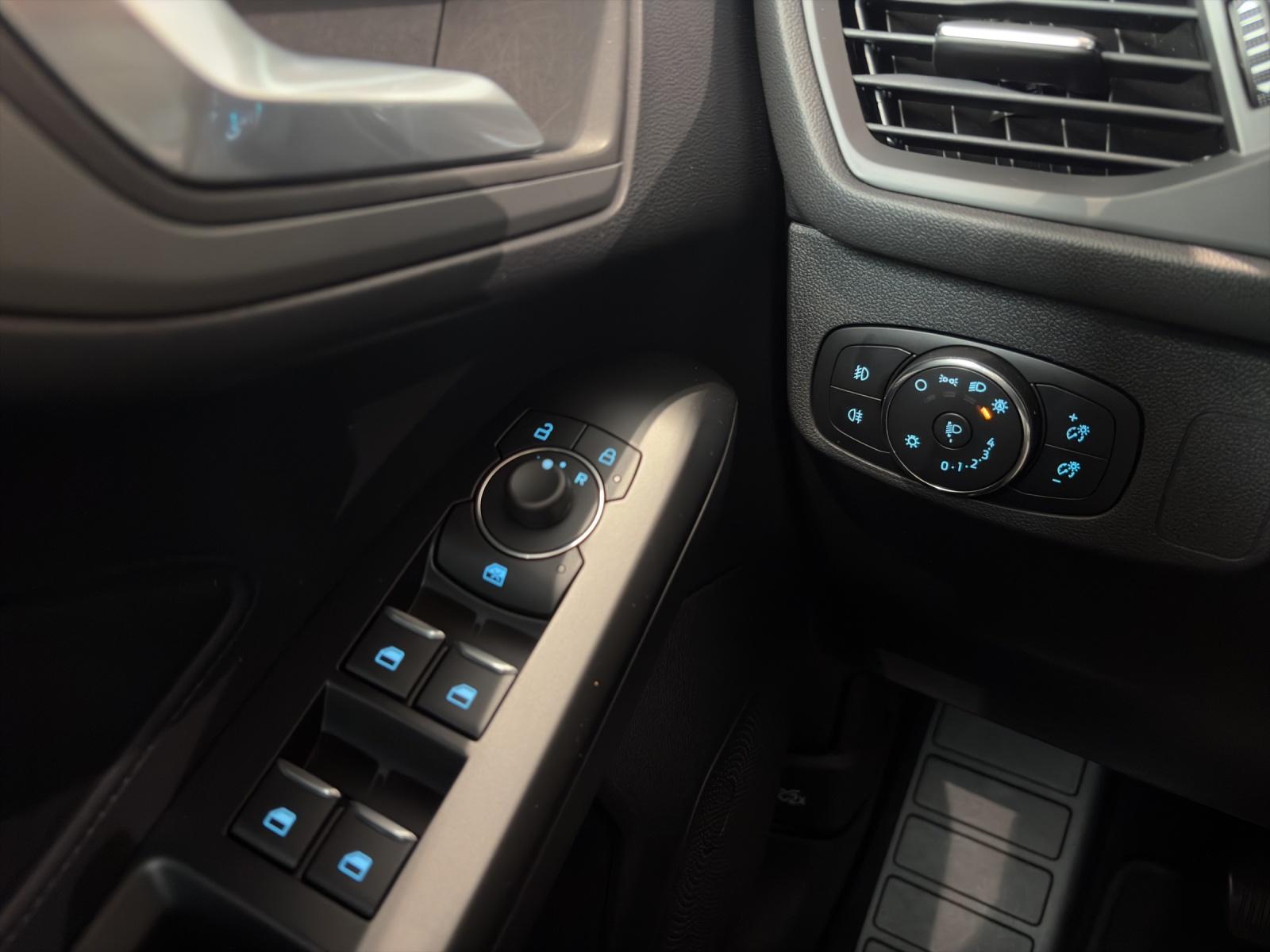 Ford Focus Lim. Cool & Connect, миниатюра 17