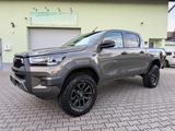Toyota Hilux Double Cab Invincible 4x4 Navi Kamera SHZ - Toyota Hilux: Leder