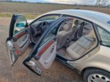 Audi A6 2.4 - - Audi A6 aus 2000: 2.4