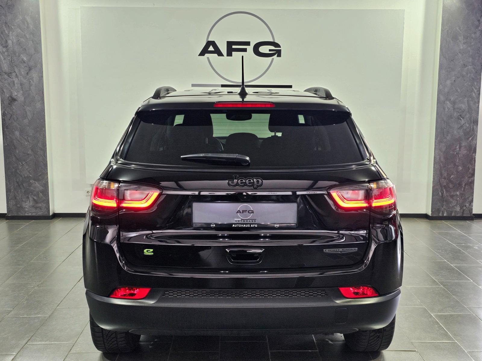 Jeep Compass Night Eagle Mild-Hybrid FWD*1.HAND