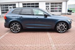 Fahrzeugabbildung Volvo XC60 B5 D AWD Autom. Ultimate Dark*STDHZG*ACC