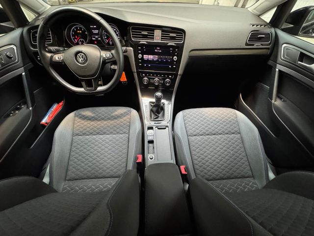 Golf 1.0 TSI 85kW JOIN NAV/LED/APP/KLIMA/SHZ/FLA