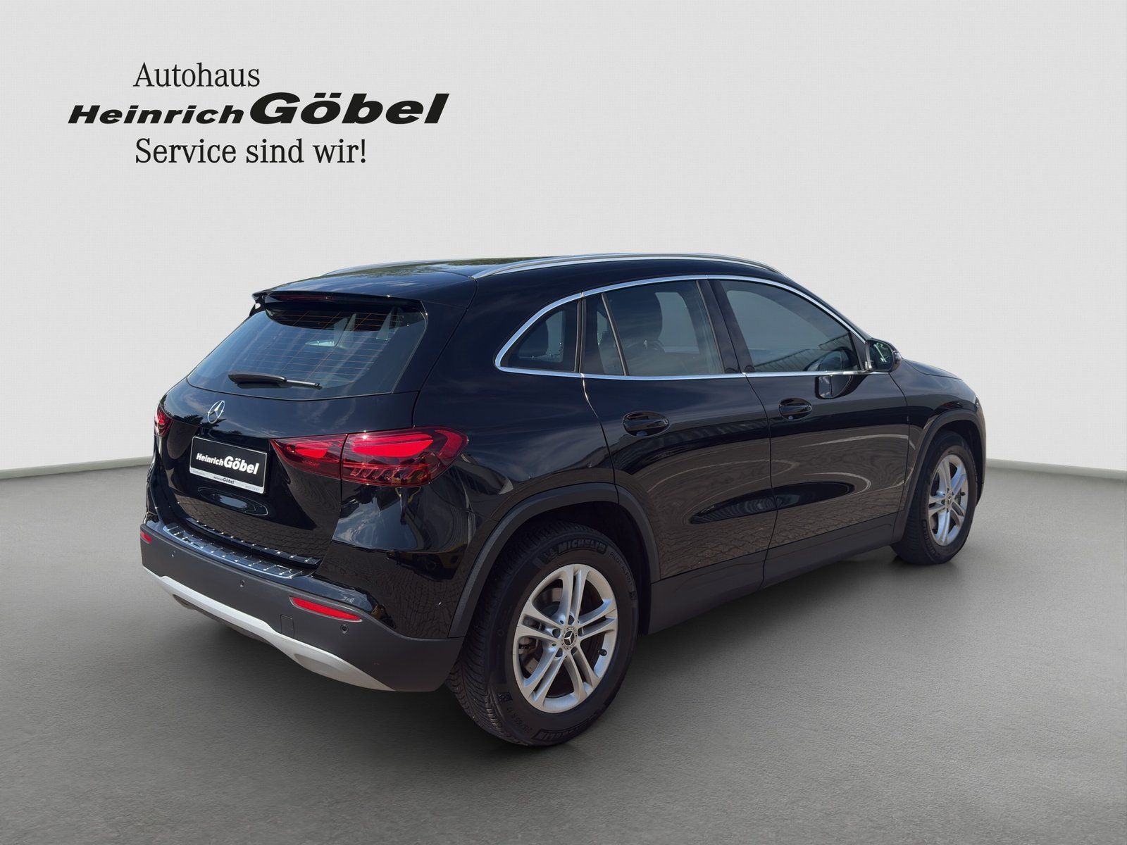 Fahrzeugabbildung Mercedes-Benz GLA 200 *KAMERA*LED*SITZHEIZUNG*SPURHALTEASSIST*