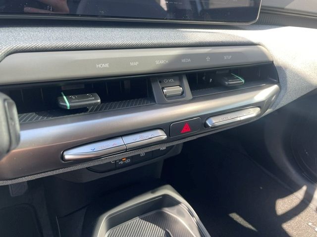 Fahrzeugabbildung Kia EV4 150 kW Earth Kamera Fernlichtass LED PDC
