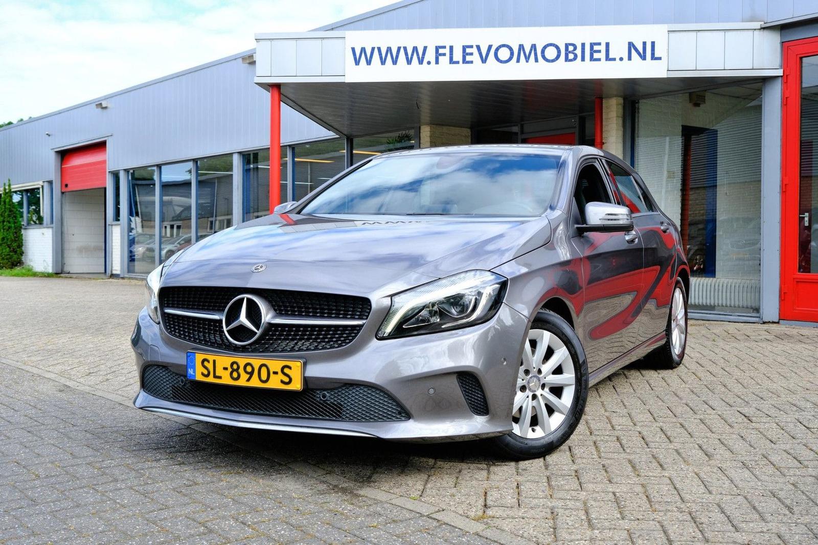 Mercedes-Benz A 180 Business Solution Navi|LED|Sportstoelen|Ai
