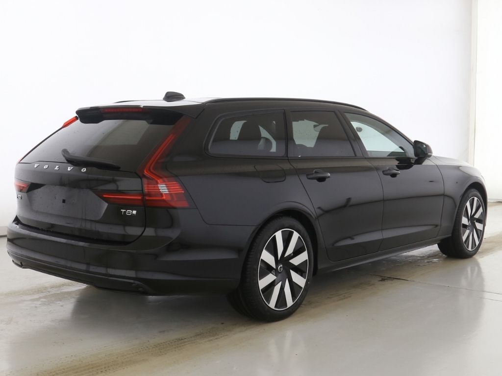 Volvo V90 Kombi Plus Dark Recharge Plug-In Hybrid AWD imagem 2